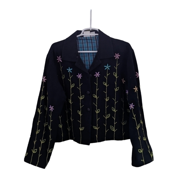 Bleu Bayou black cotton button up floral embroidered cropped jacket, size Large - Picture 1 of 3